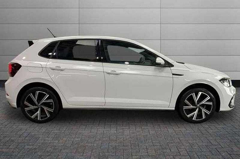Used VW Polo R-line 95 HP (69 kW) 2023 White Hatchback