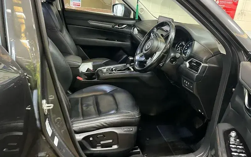 Used Mazda CX-5 Edition 184 HP (135 kW) 2022 Grey SUV