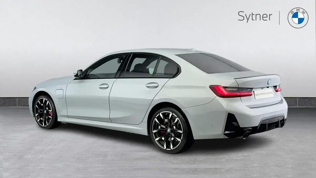 Used BMW 330 M Sport 288 HP (211 kW) 2026 Grey