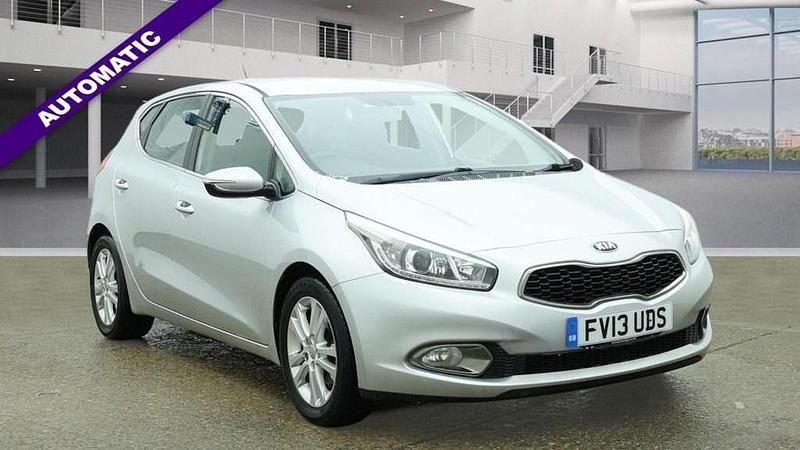 Used Kia Ceed 2013 Silver Hatchback