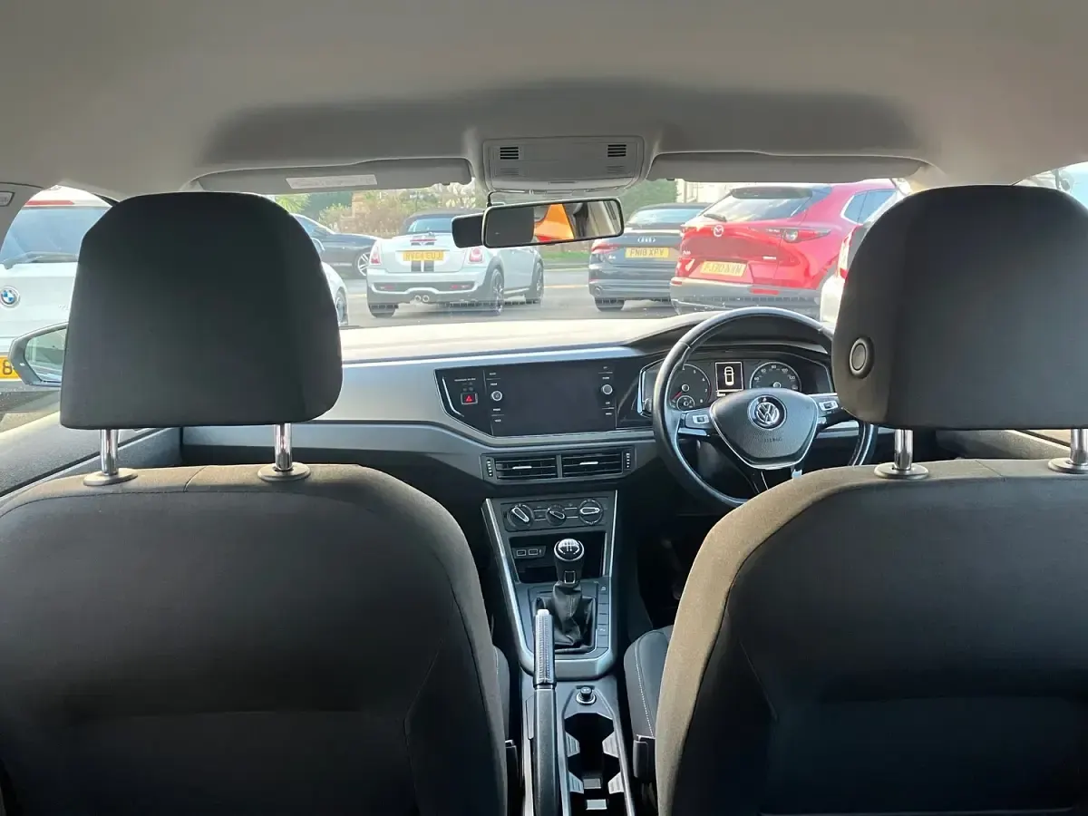 Used VW Polo SE 95 HP (69 kW) 2019 Grey Hatchback