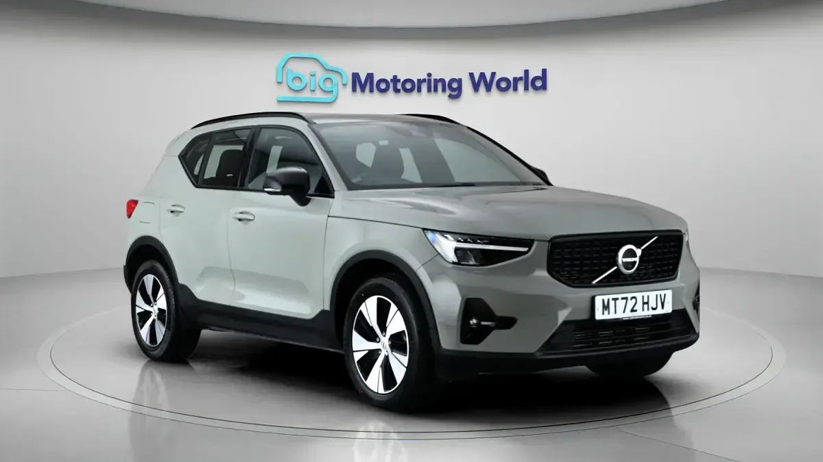 Used Volvo XC40 Plus 211 HP (155 kW) 2022 SUV