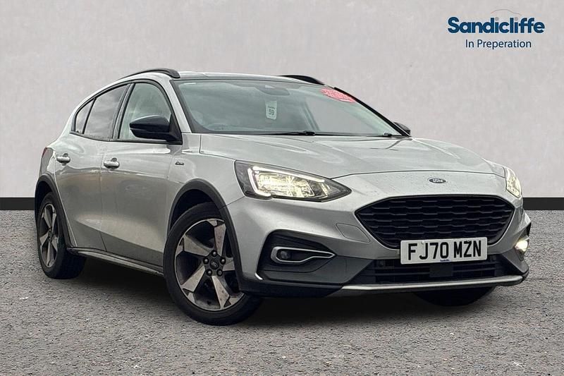 Silver Used 2021 Ford Focus Hatchback | £11,498 (Good price) - Image 1/4
