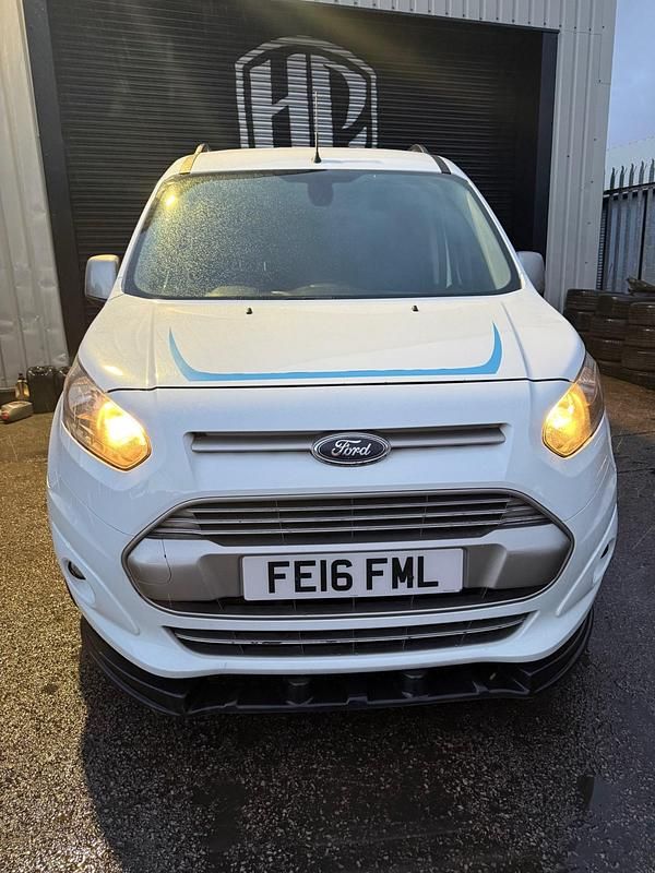 Used Ford Transit Connect Trend 95 HP (69 kW) 2016 White MPV