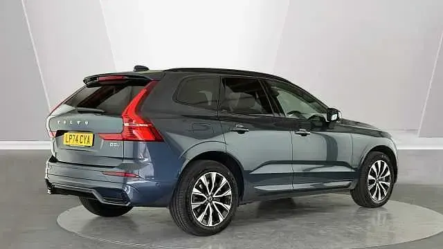 Usado Volvo XC60 Plus 247 HP (181 kW) 2025 SUV