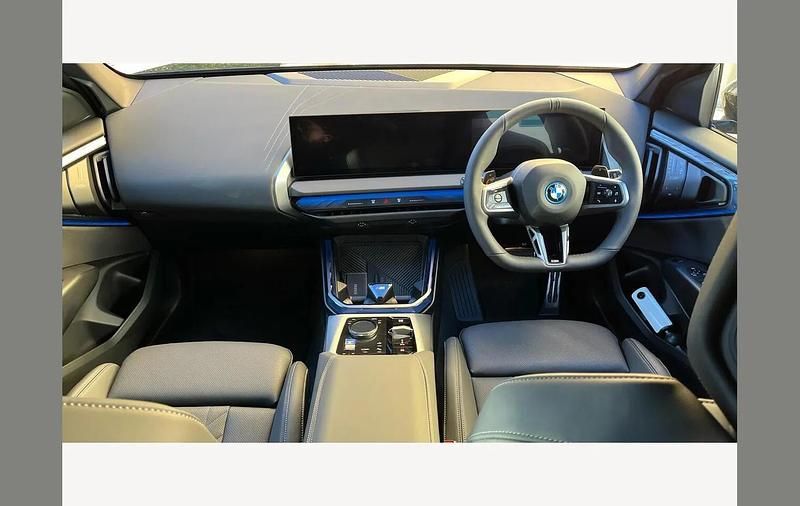 New BMW X3 M Sport 299 HP (219 kW) 2026 Black sapphire metallic paint SUV