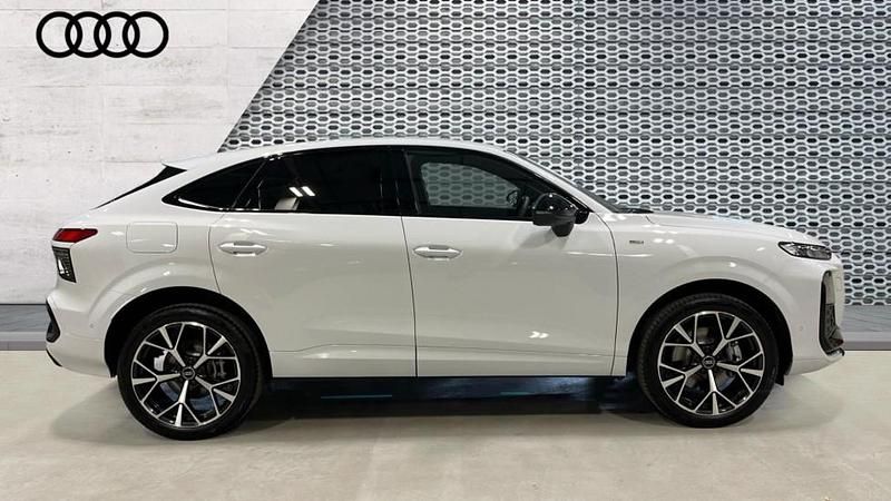 Used Audi Q3 Sportback Advanced 272 HP (200 kW) 2026 White SUV