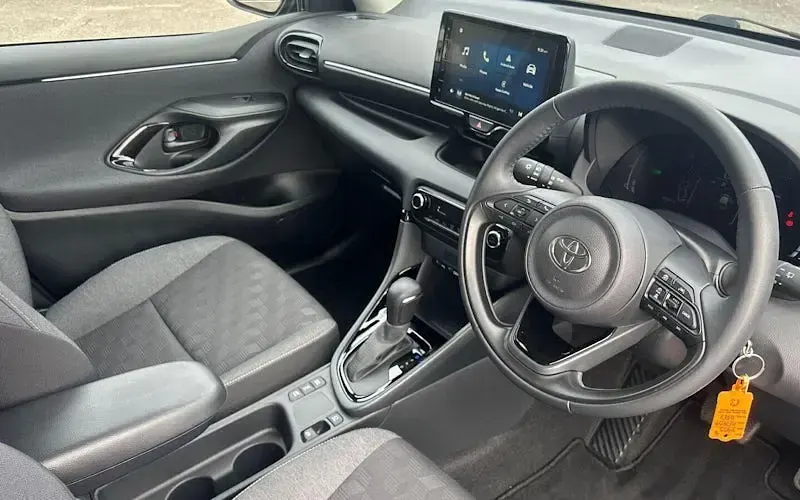 Used Toyota Yaris Design 116 HP (85 kW) 2024 Decuma grey Hatchback