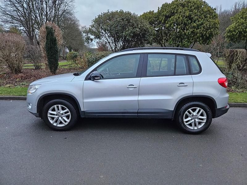 Używany VW Tiguan S 2010 Srebrny SUV