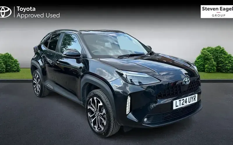 Used Toyota Yaris Hybrid Design 116 HP (85 kW) 2026 Estate