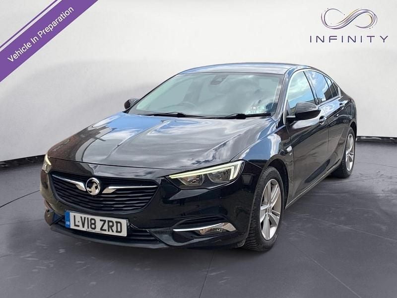 Used Vauxhall Insignia SRi 165 HP (121 kW) 2018 Black Hatchback