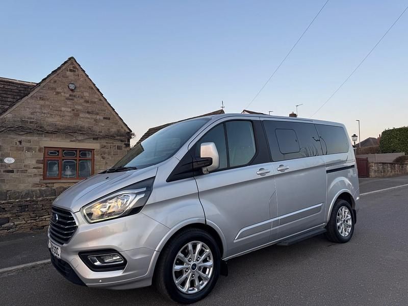 Used Ford Tourneo Titanium 2018 Silver MPV