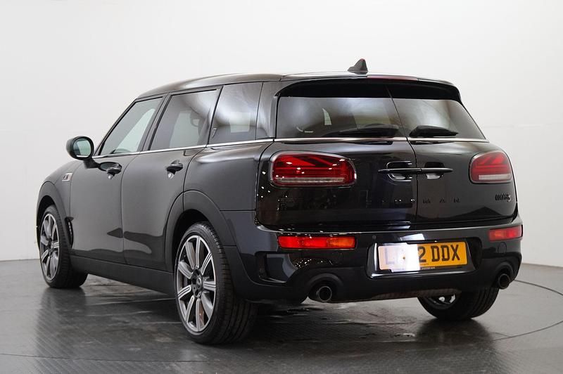 Used Mini Cooper S Clubman Exclusive 176 HP (129 kW) 2022 Black Estate