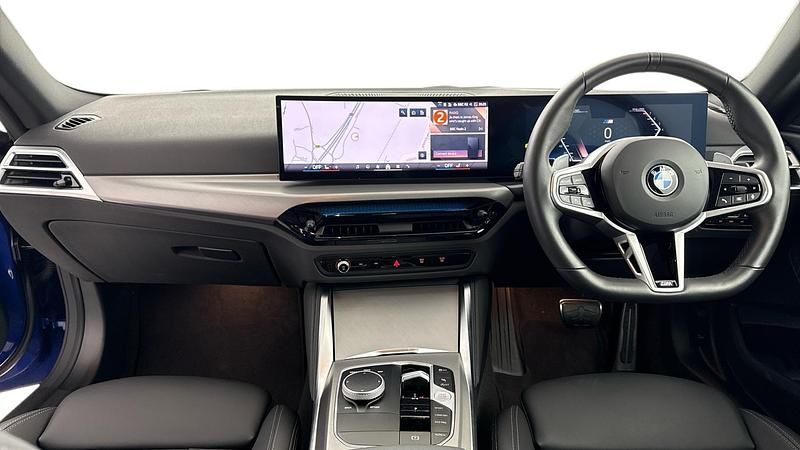 Second-hand BMW 220 M Sport 181 CP (133 kW) 2025 Albastru Coupe