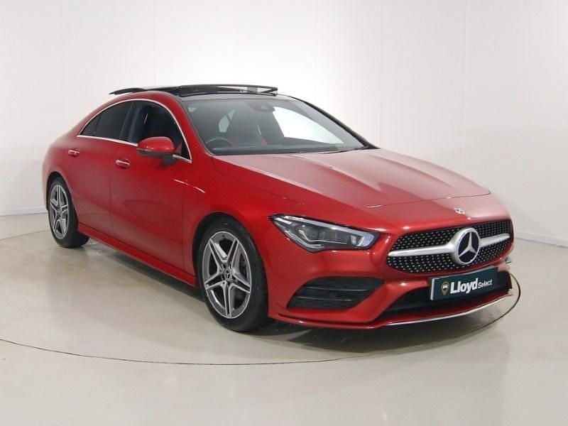 Used Mercedes CLA180 AMG Line Premium Plus 136 HP (100 kW) 2022 Red Sedan