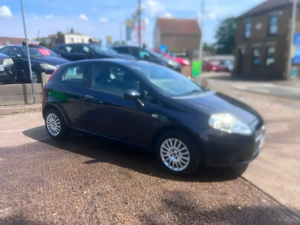 Used Fiat Grande Punto Active 77 HP (56 kW) 2009 Blue Hatchback