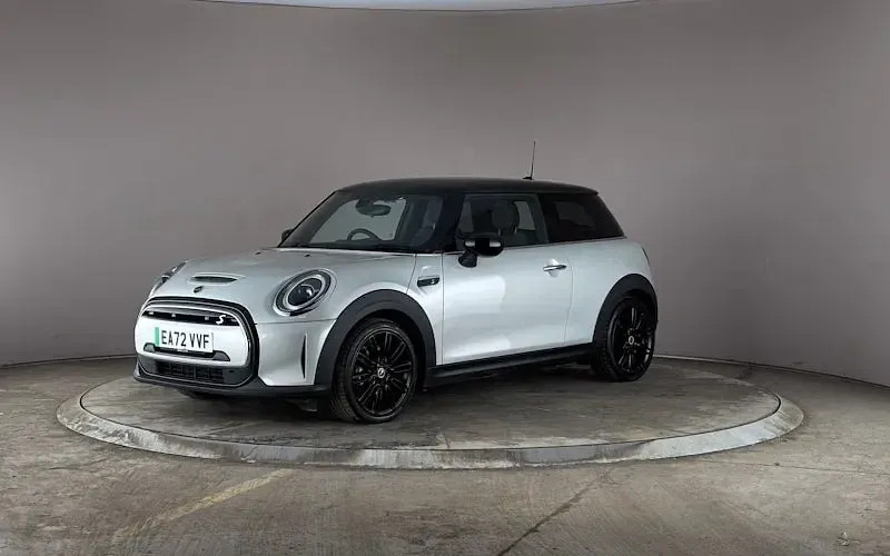 Used Mini Cooper Level 2 135 kW (184 HP) 2022 Hatchback