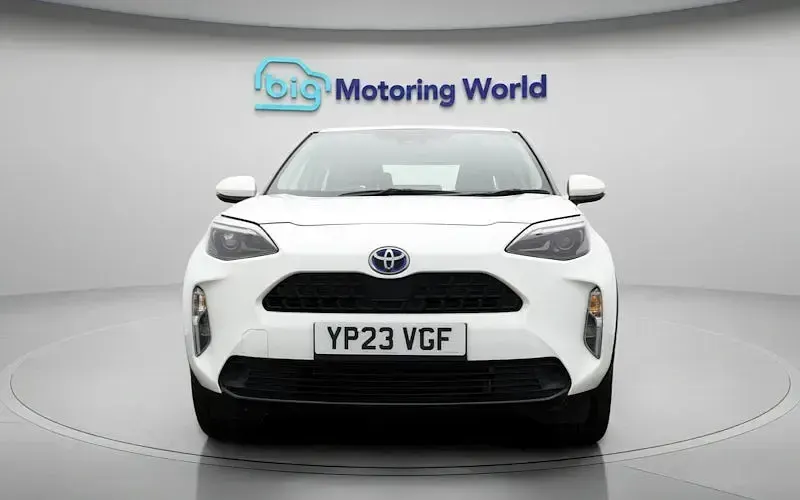 Used Toyota Yaris Hybrid 116 HP (85 kW) 2026 Estate
