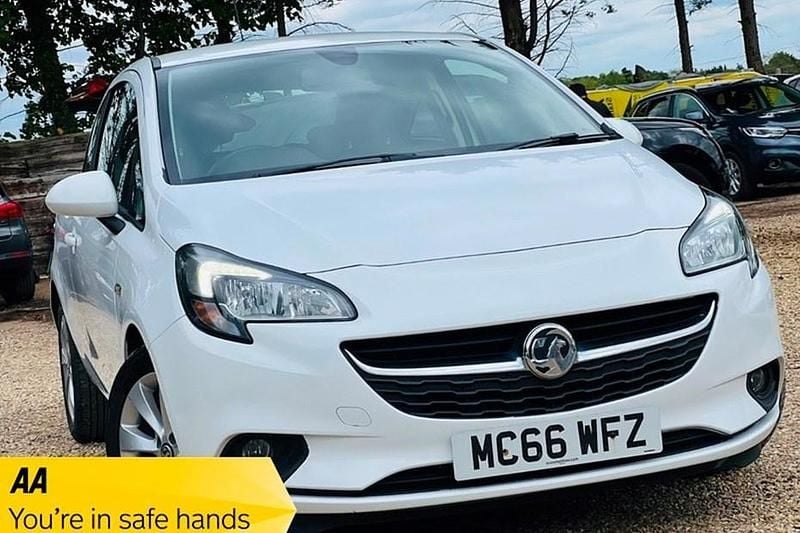 White Used 2017 Vauxhall Corsa Hatchback | £4,495 (Good price) - Image 1/1