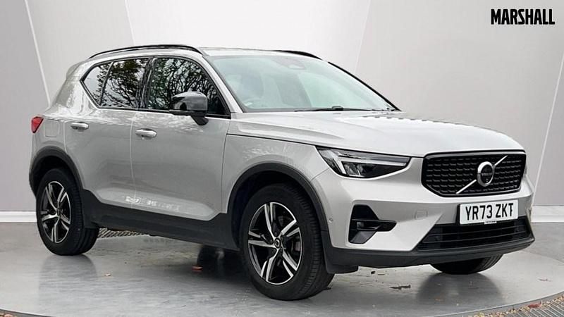 Silver Used 2023 Volvo XC40 Plus SUV | £24,802 (Good price) - Image 1/4