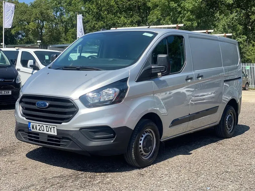 Used Ford Transit Custom S 105 HP (77 kW) 2020 Silver Van