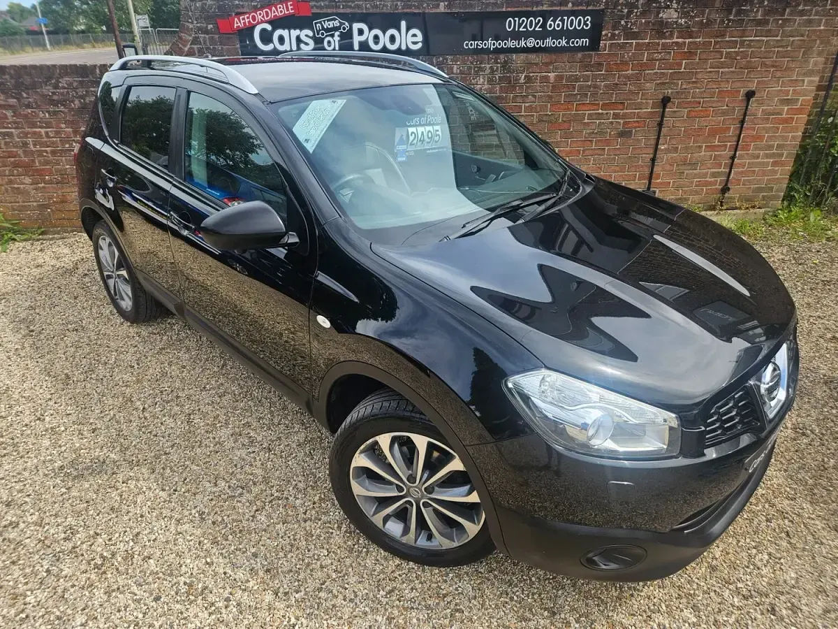Used Nissan Qashqai Tekna 117 HP (86 kW) 2012 Black SUV