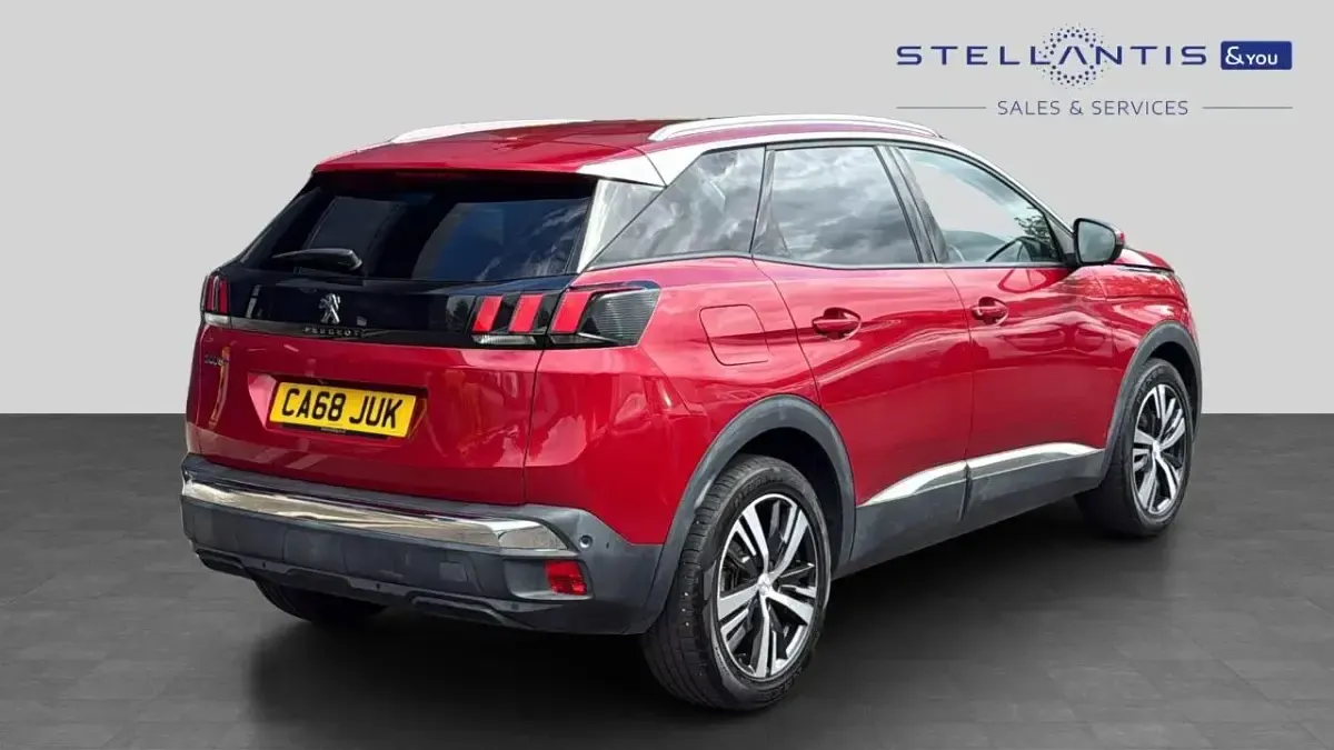 Used Peugeot 3008 Allure 129 HP (94 kW) 2018 Red SUV