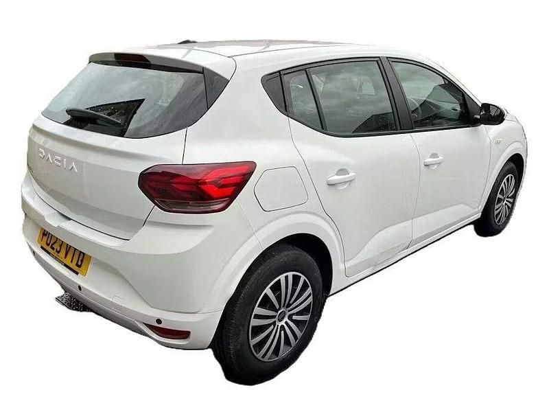 Used Dacia Sandero Expression 90 HP (66 kW) 2023 White Hatchback