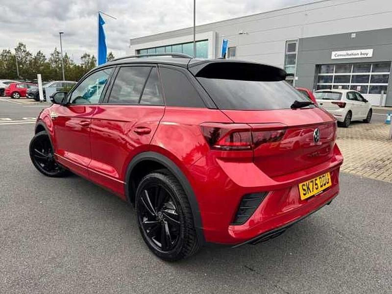 Used VW T-Roc Black Edition 150 HP (110 kW) 2025 Red SUV