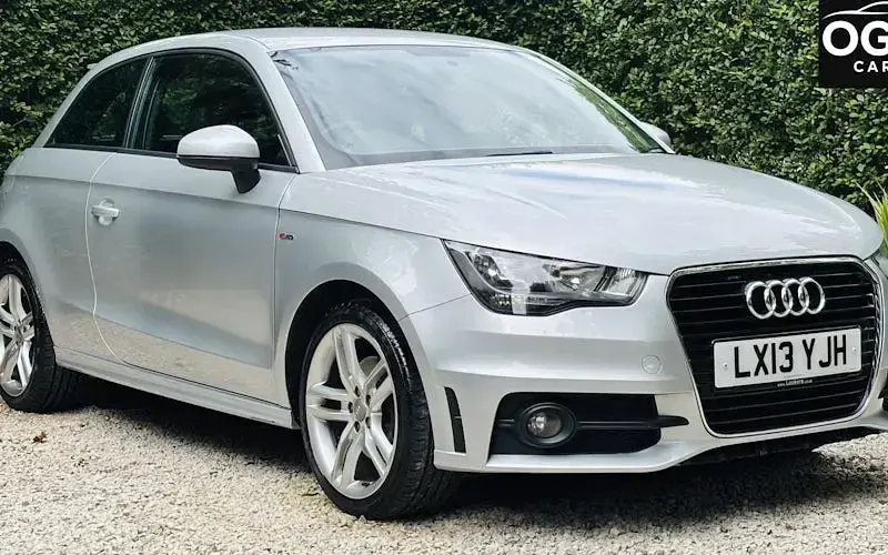 Begagnad Audi A1 Sportback S-Line 122 HK (89 kW) 2014 Halvkombi