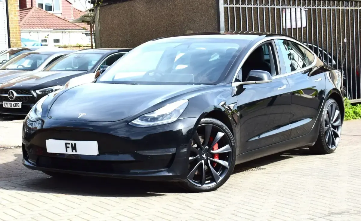 Usado Tesla Model 3 Performance 461 kW (627 HP) 2020 Preto Sedan