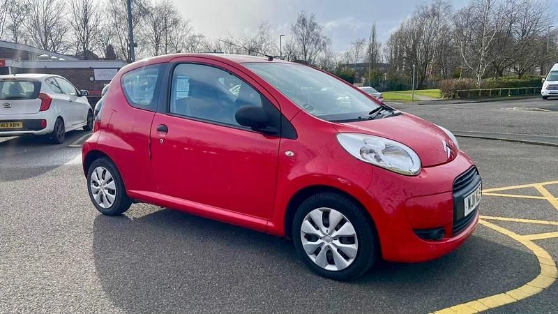 Used Citroën C1 VTR Sport 68 HP (50 kW) 2011 Red Hatchback