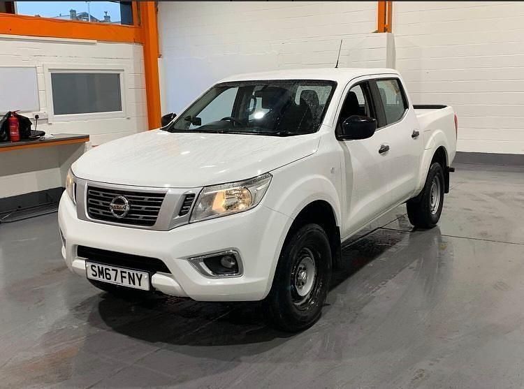 White Used 2018 Nissan Navara Visia Pickup | £7,100 - Image 1/4