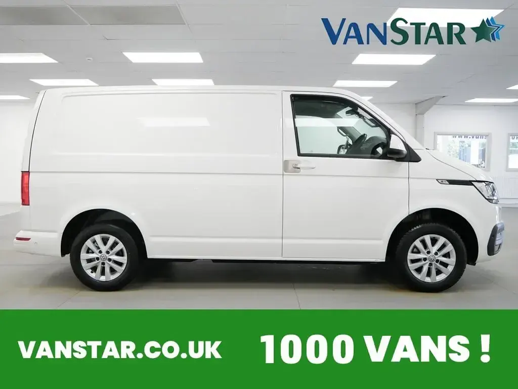 Used VW T6.1 Highline 150 HP (110 kW) 2022 White Van