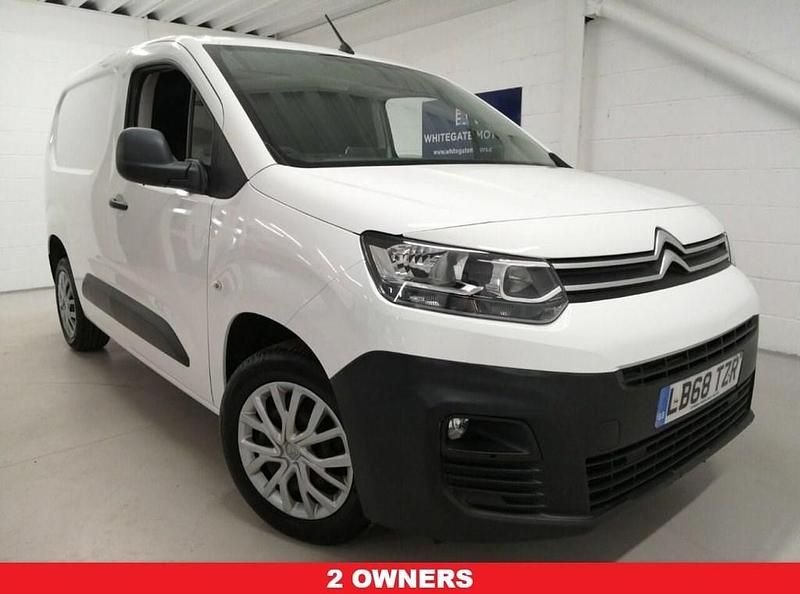 White Used 2019 Citroën Berlingo MPV | £10,000 (Expensive) - Image 1/4