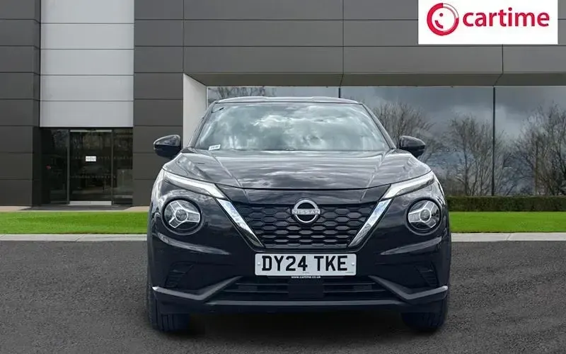 Used Nissan Juke N-Connecta 143 HP (105 kW) 2023 Black SUV