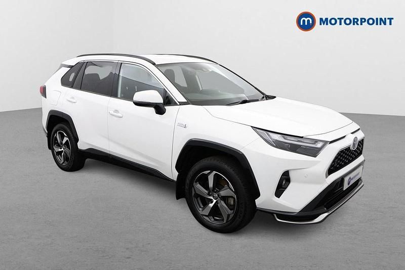 White Used 2023 Toyota RAV4 Hybrid Design SUV | £32,449 (Fair price) - Image 1/4