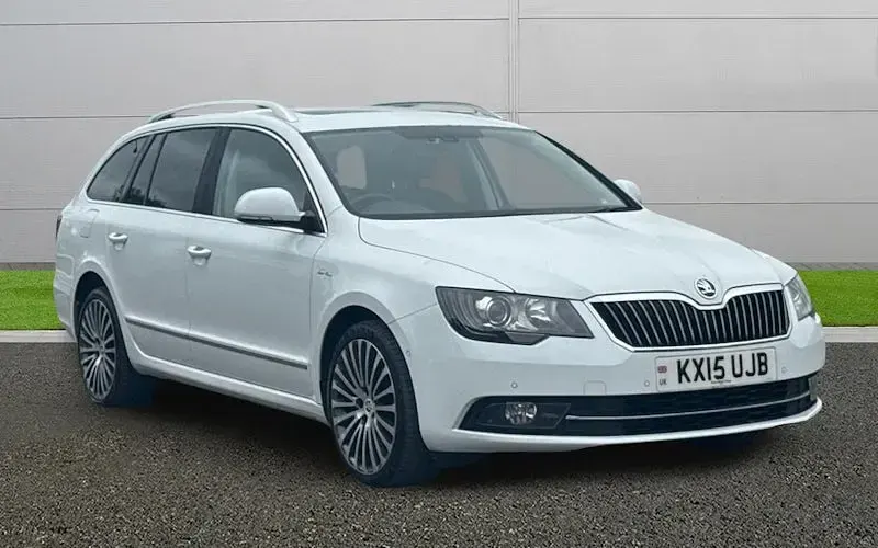 Used Skoda Superb 170 HP (125 kW) 2015 Estate