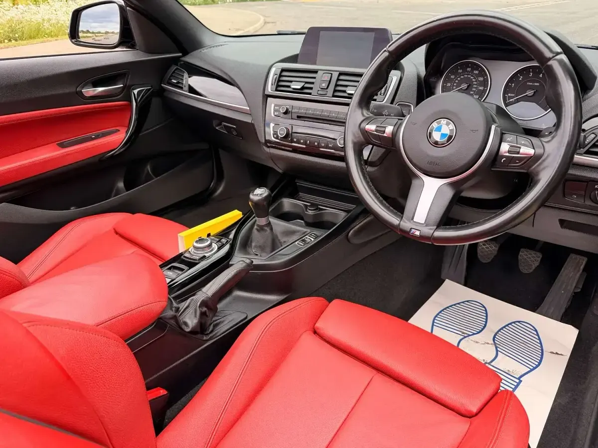 Used BMW M235 Luxury Line 2016 Black Cabriolet