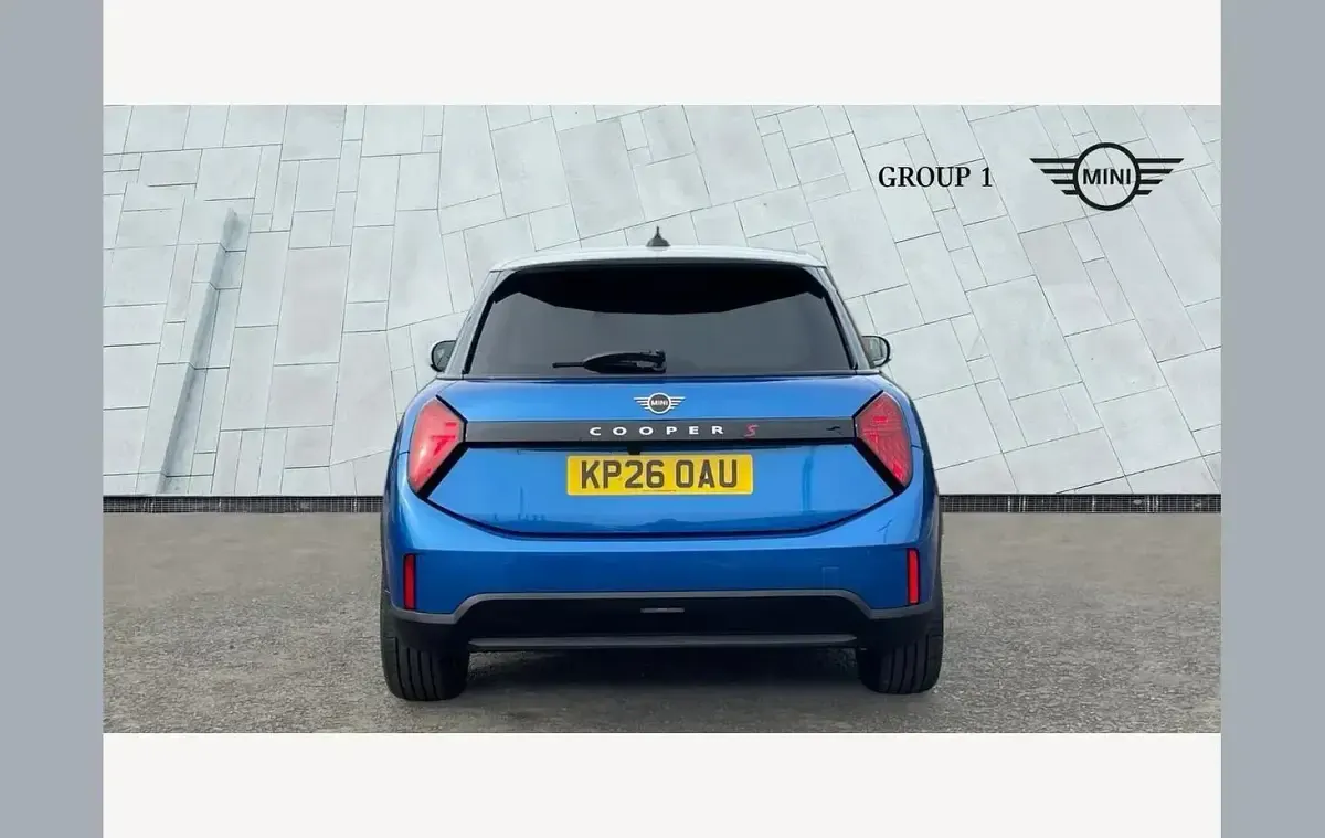 New Mini Cooper Classic 147 kW (200 HP) 2026 Blue Hatchback