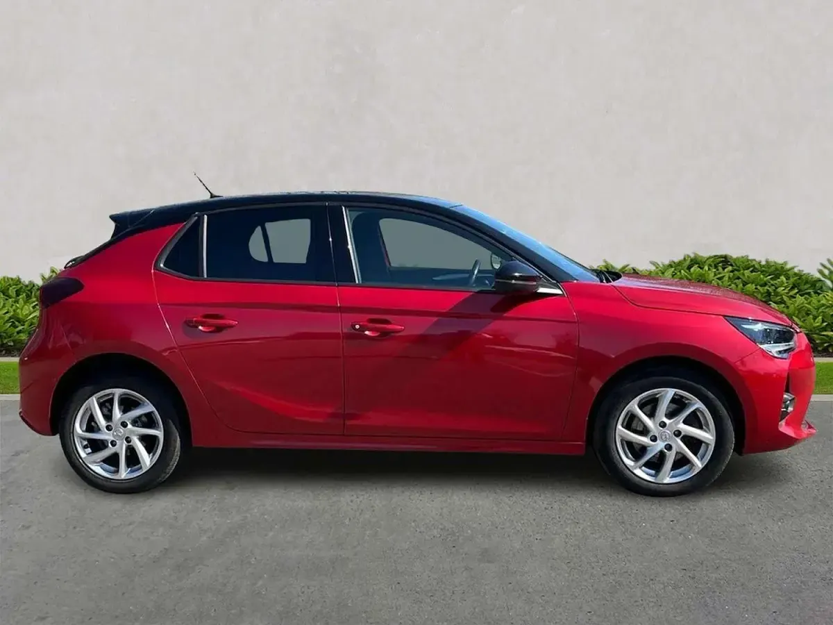 Used Vauxhall Corsa SRi 100 HP (73 kW) 2020 Red Hatchback