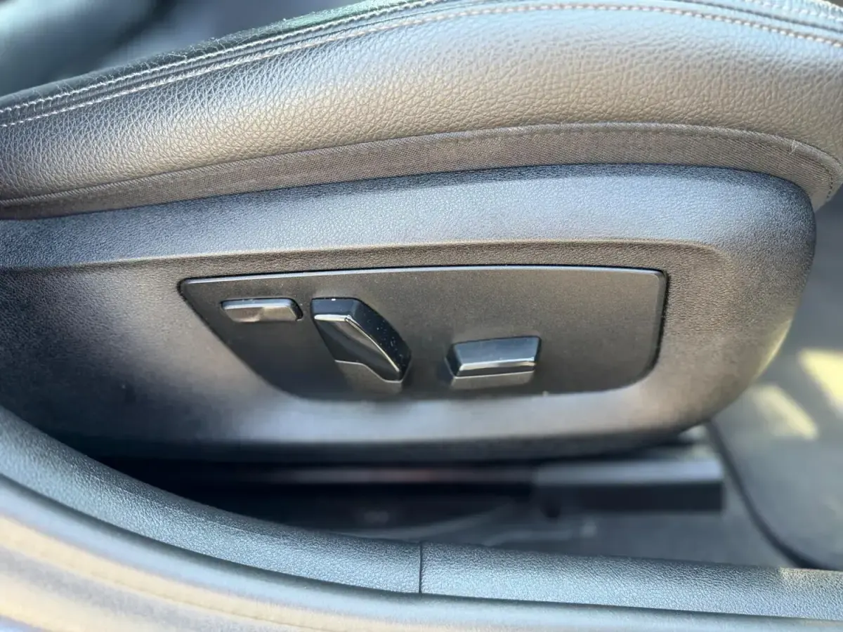Used BMW 520 M Sport 2019 Blue Sedan