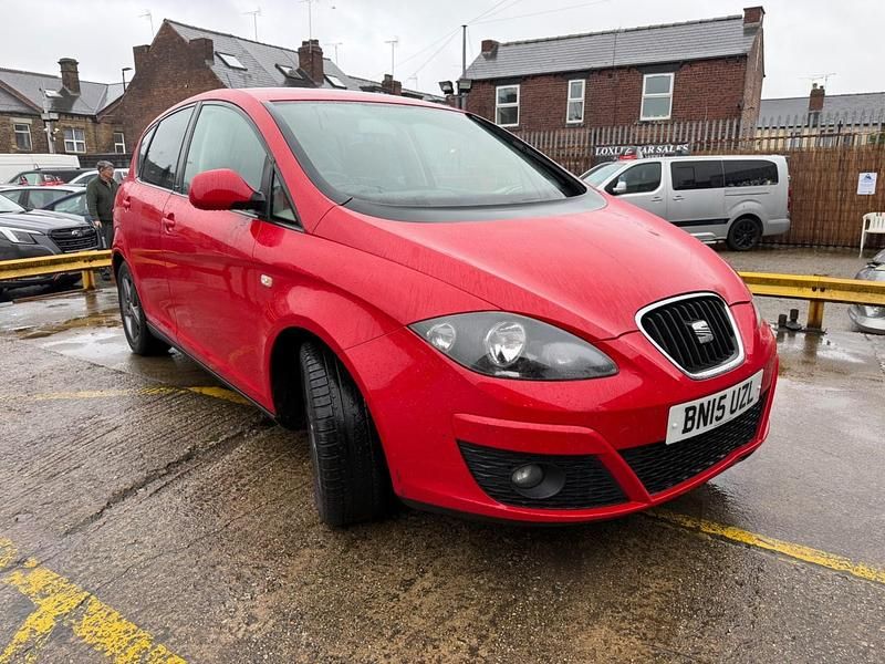Used Seat Altea Ecomotive 2015 Red MPV