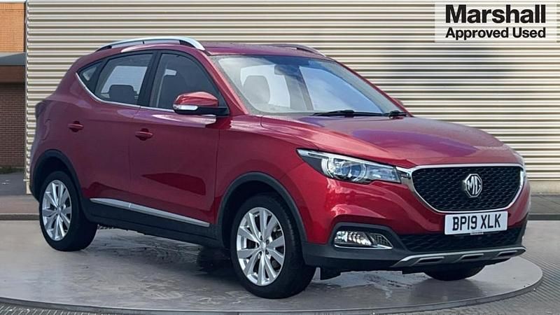 Red Used 2019 MG ZS Excite Sedan | £8,253 (Fair price) - Image 1/4