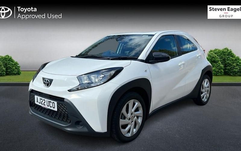 Used Toyota Aygo X PURE 72 HP (52 kW) 2025 SUV