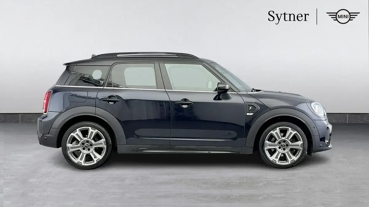 Used Mini Cooper S Countryman Exclusive 176 HP (129 kW) 2023 Black SUV