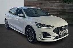 White Used 2023 Ford Focus ST-Line X Hatchback | £20,404 (A bit pricey) - Image 1/4