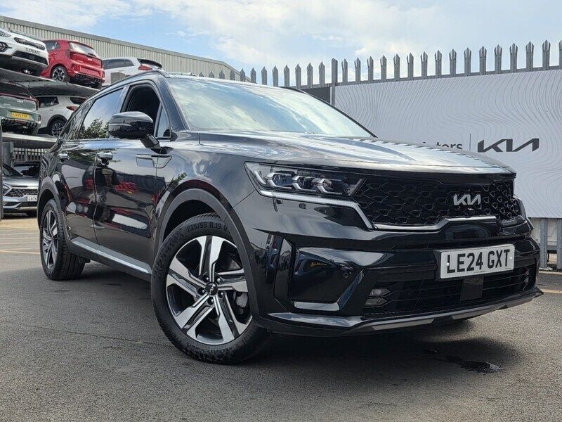 Black Used 2024 Kia Sorento 2 SUV | £41,463 (Fair price) - Image 1/4