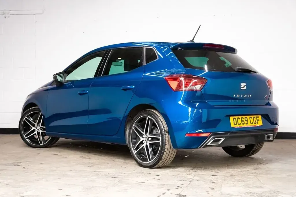 Used Seat Ibiza FR Sport 95 HP (69 kW) 2020 Blue Hatchback