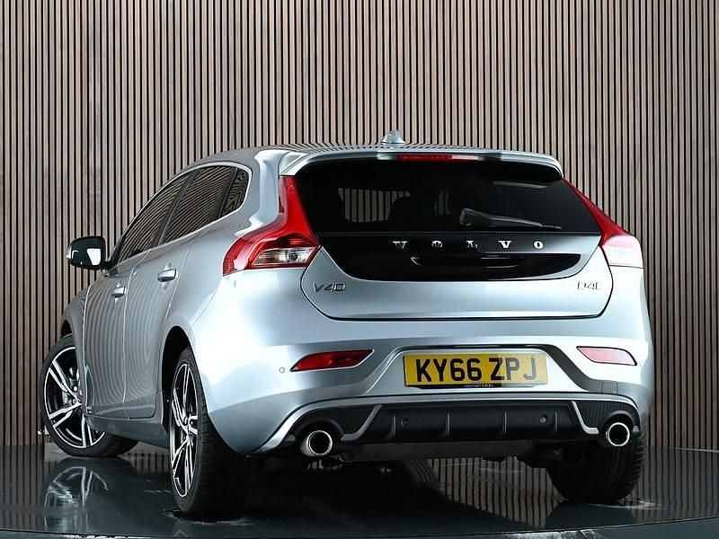 Used Volvo V40 R-Design Pro 2016 Silver Hatchback